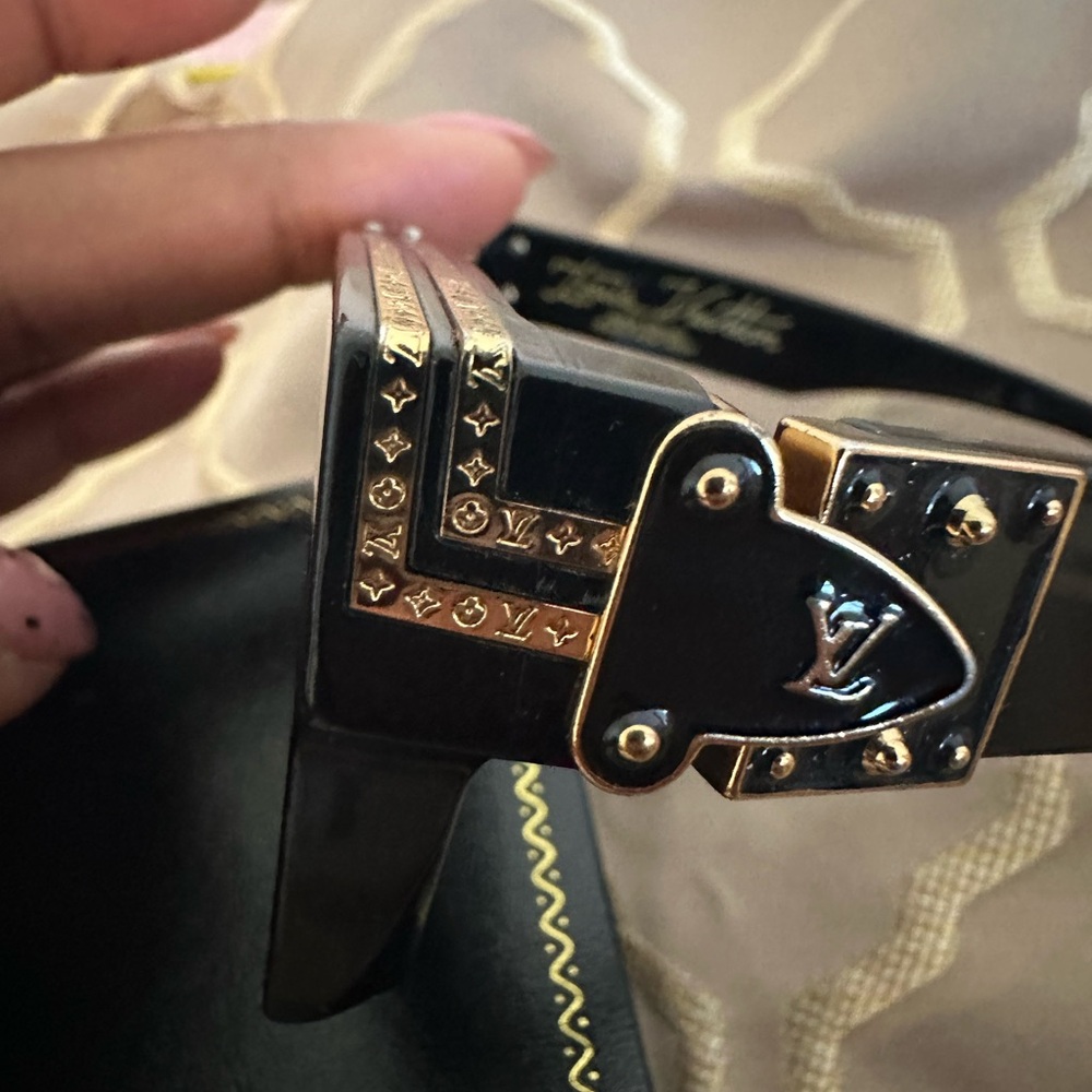 Louis Vuitton Millionaires Row Sunglasses - Picture 5 of 5